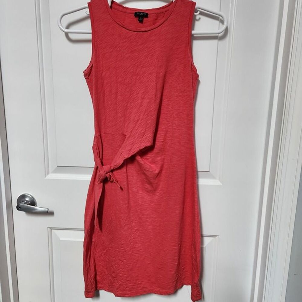 Talbots Woman' Petite Dress, Coral Color  100% cotton dress Size Small Petite